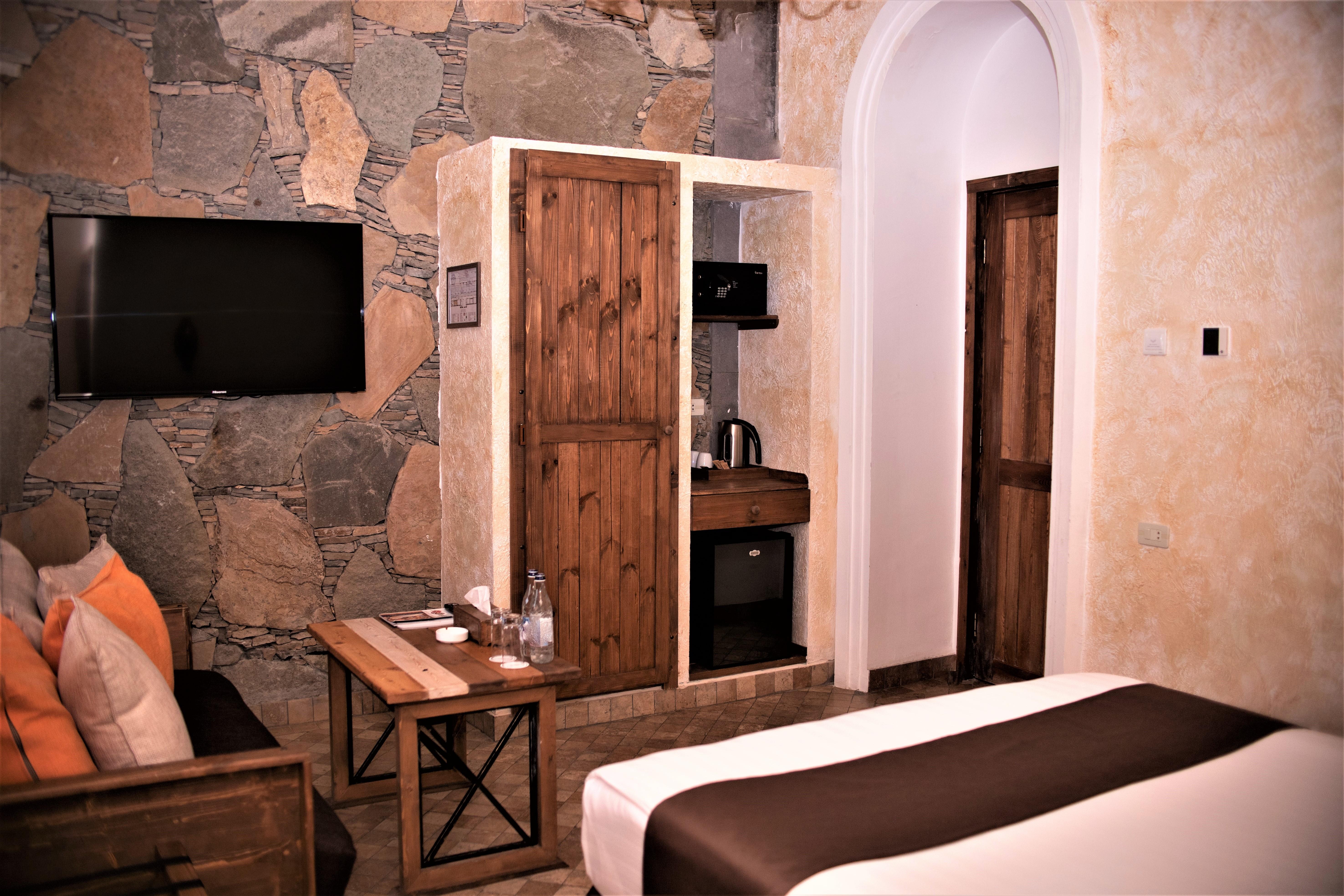 Caucasus Hotel Kasagh Eksteriør bilde A room at the hotel