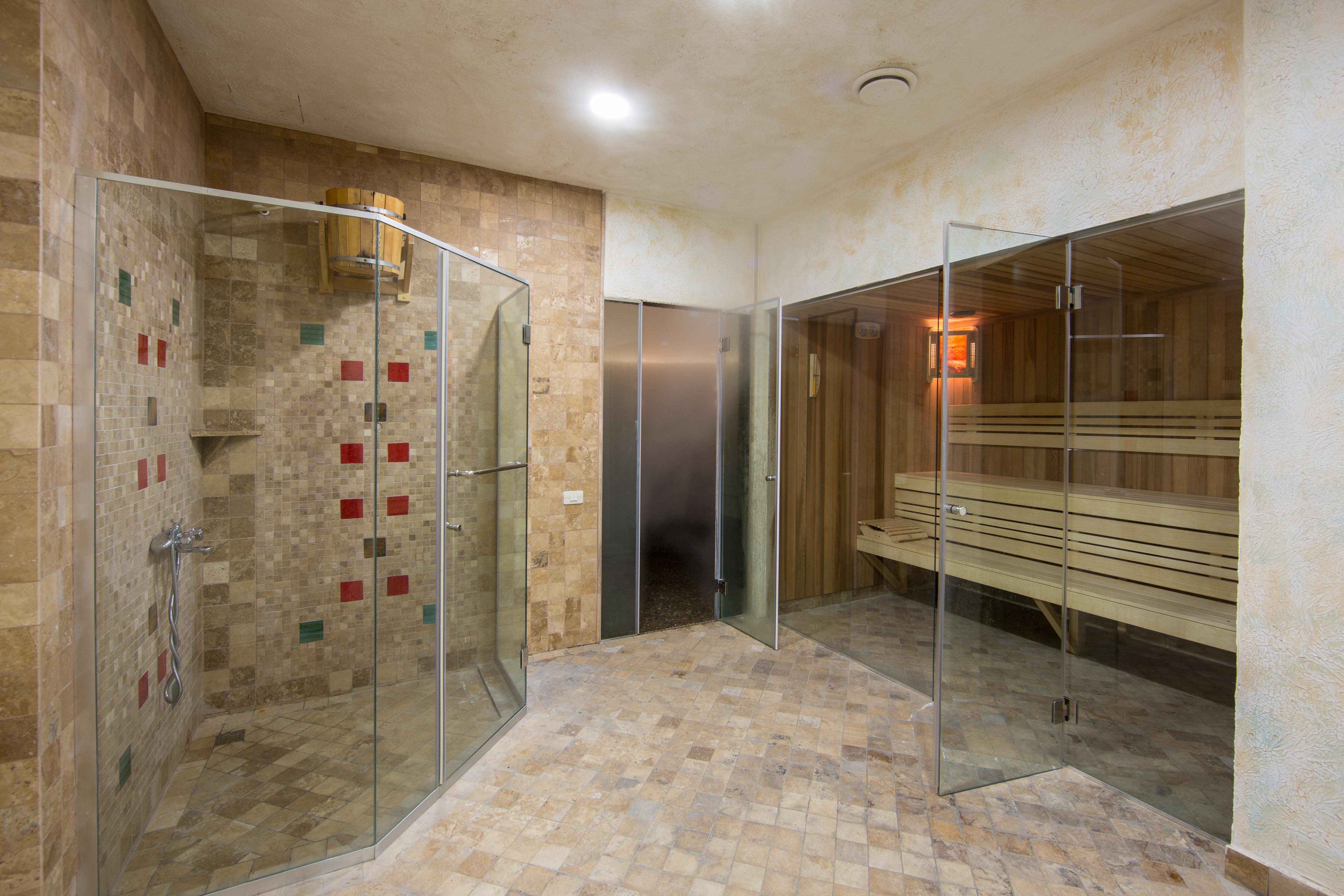 Caucasus Hotel Kasagh Eksteriør bilde A shower and a sauna