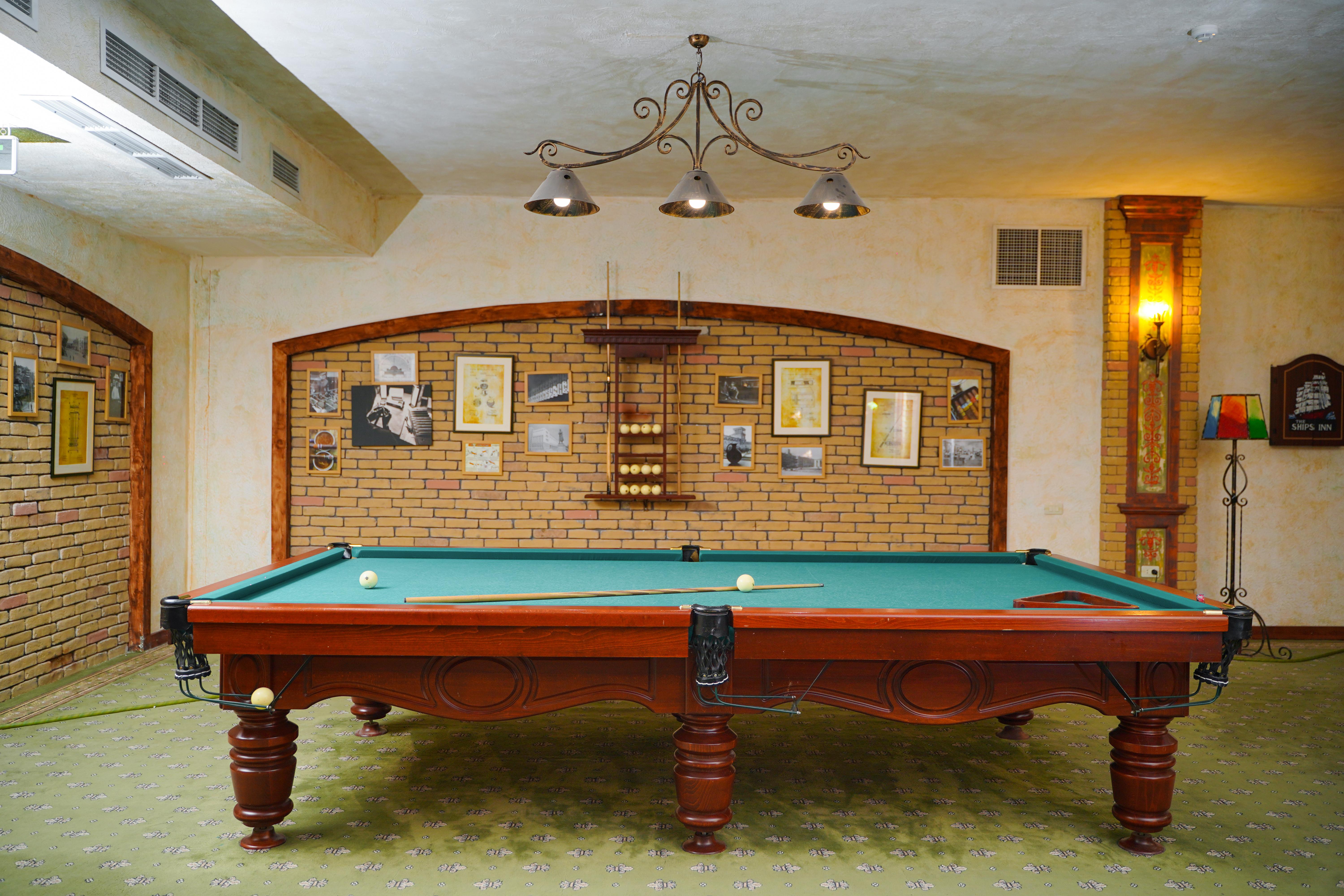 Caucasus Hotel Kasagh Eksteriør bilde A pool table