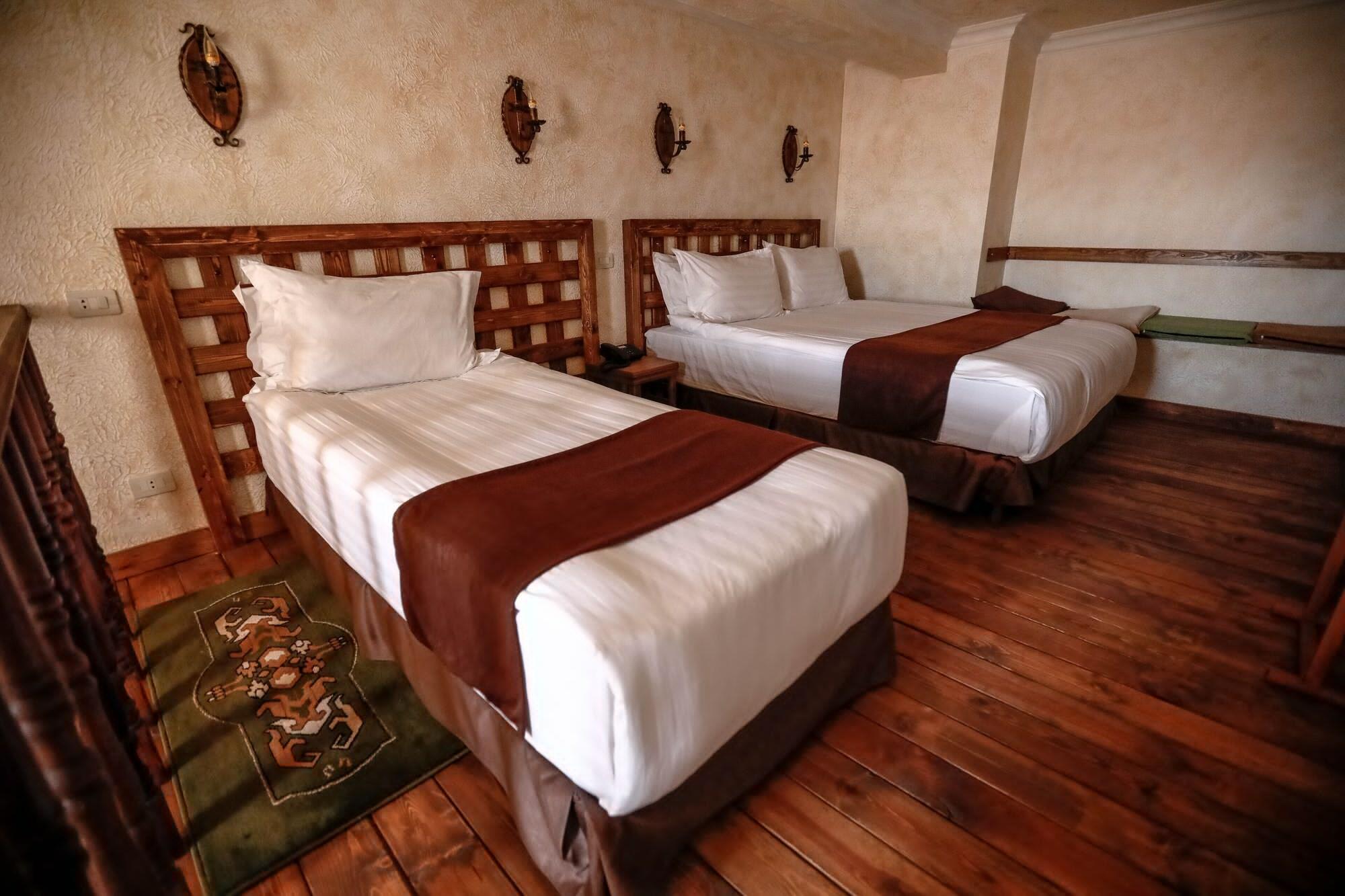 Caucasus Hotel Kasagh Eksteriør bilde A guest room at the resort